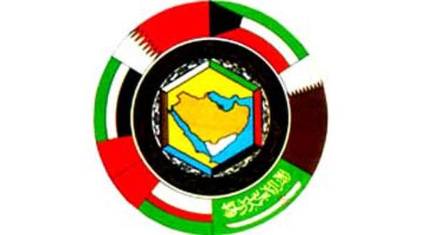 تحرك خليجي لبناء موقف موحد في اليمن يلوح بعقوبات على الحوثي