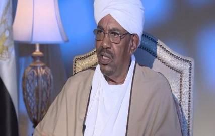 عمر البشير: جاهزون لإرسال 1500 جندي إضافي إلى اليمن