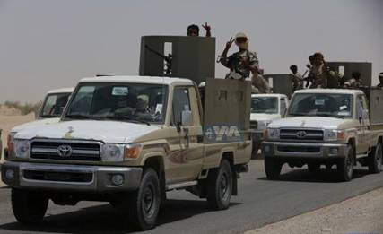 المستشار العسكري لرئيس الجمهورية: تحرير مأرب وتعز يقود لاستسلام الحوثي في صنعاء