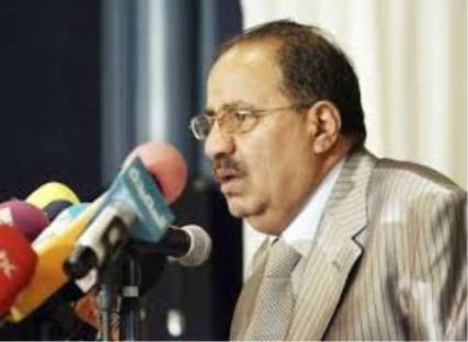 في أول تصريح له بعد مغادرة هادي: ناطق المؤتمر يدافع عن موقف جماعة الحوثي وحزبه ويستبعد عودة هادي
