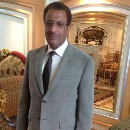 مسلحون حوثيون يقتحمون منزل رجل الأعمال العميد أحمد حنظل شمال صنعاء