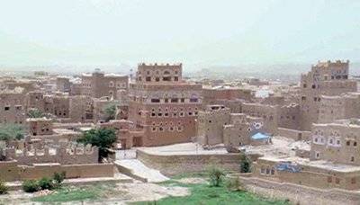 المدير العام للمؤسسة العامة اليمنية للإذاعة والتلفزيون يطلع على سير العمل بإذاعة صعدة المحلية